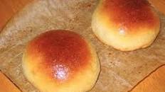 Pão de batata com requeijão 100 g (pacote com 10 unidades)
